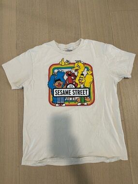 Sesame Street Multicolor Character Graphic Tee